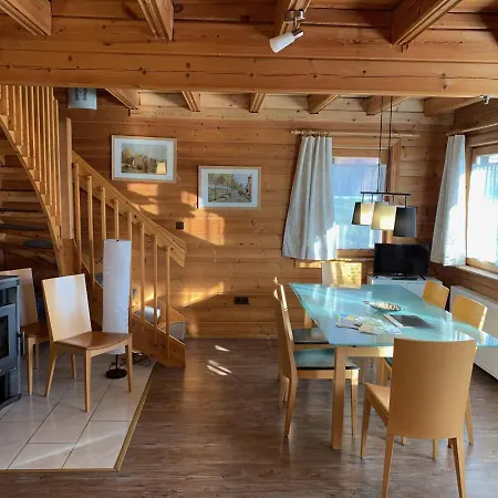 Eifelcottage Family 7 펜션 우멘